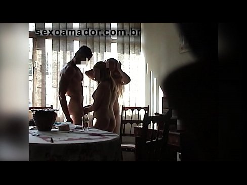 ❤️ Szexbarátok meghívnak egy óriásembert és egy édeshármast vele Pornó videó at hu.xxxdeutschepornos.ru ️❤
