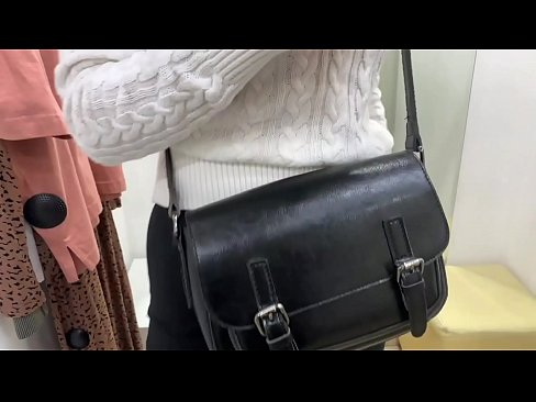 ❤️ Nyilvános maszturbáció a fiatal szuka FeralBerry egy dildóval a próbafülkében Pornó videó at hu.xxxdeutschepornos.ru ️❤
